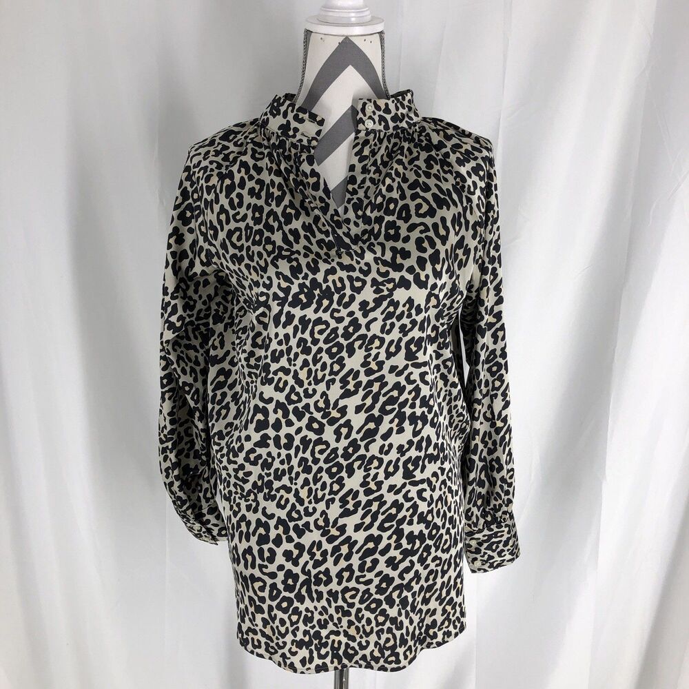 Loft Women's XS Leopard V Neck Long Sleeve Blouse